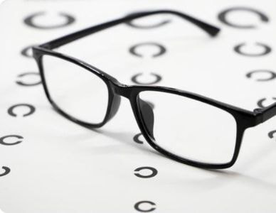 眼鏡とランドルト感のイメージ